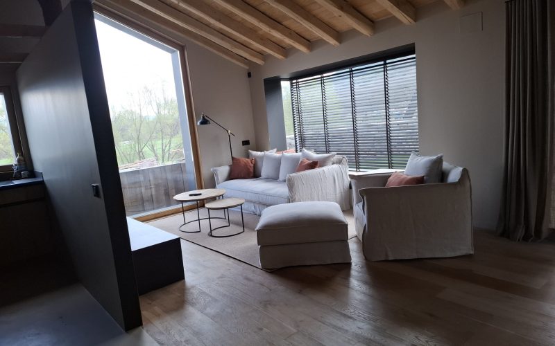 2.20250415 120238 scaled