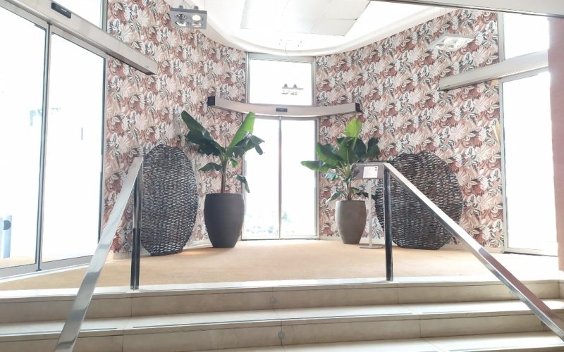 Screenshot_20250416_230538_Photos